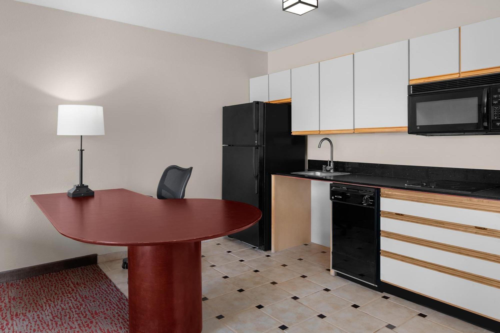 Larkspur Landing Extended Stay Suites Белвю Екстериор снимка