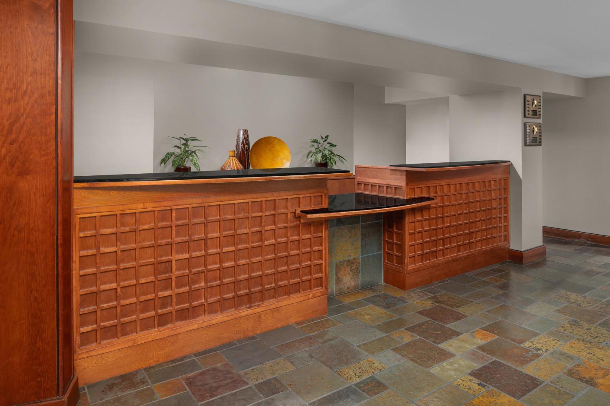 Larkspur Landing Extended Stay Suites Белвю Екстериор снимка